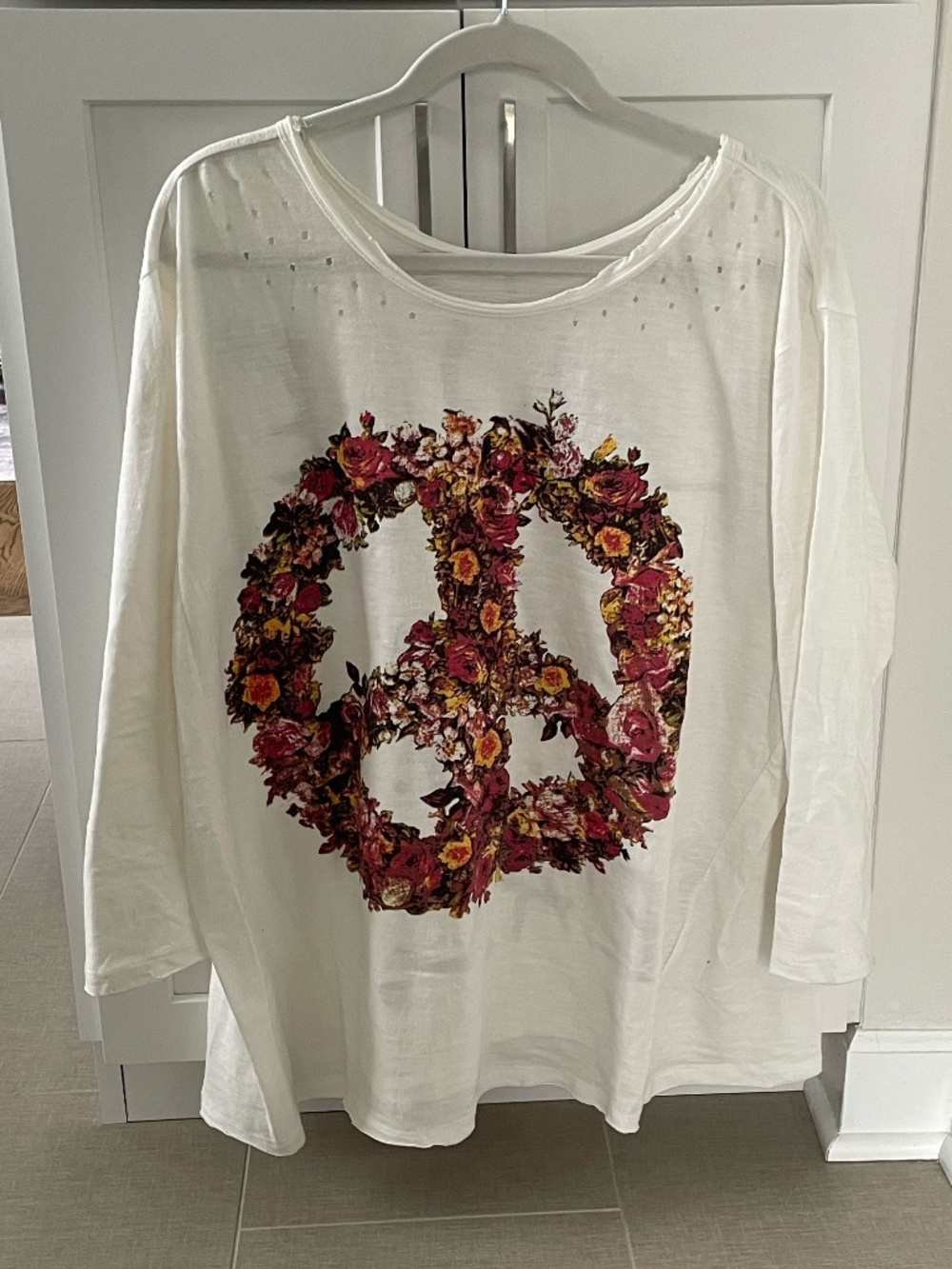 T-shirt by Paperlace, OS